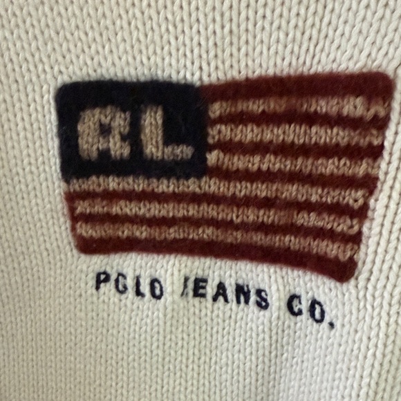 Vintage Polo by Ralph Lauren White Sweater with Flag Design - Picture 3 of 8